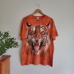 The Mountain 2014 Tiger short sleeve shirt size XL